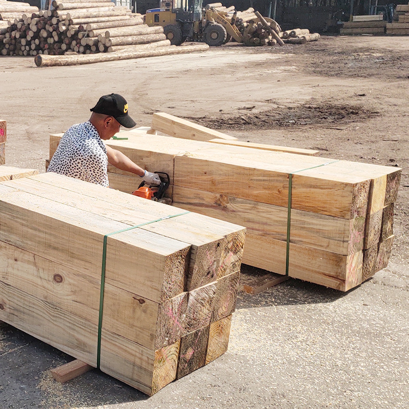 Hardwood Radiata Pine and Ponderosa Pine Sawn Timber Building Timber Wholesale Building Timber Manufacturer Bridge Timber