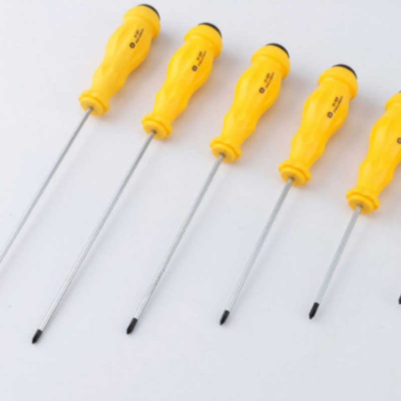 Stanley Plastic Handle Flat-Head Screwdriver S-2 Household Screwdriver with Magnetic Size Screwdriver