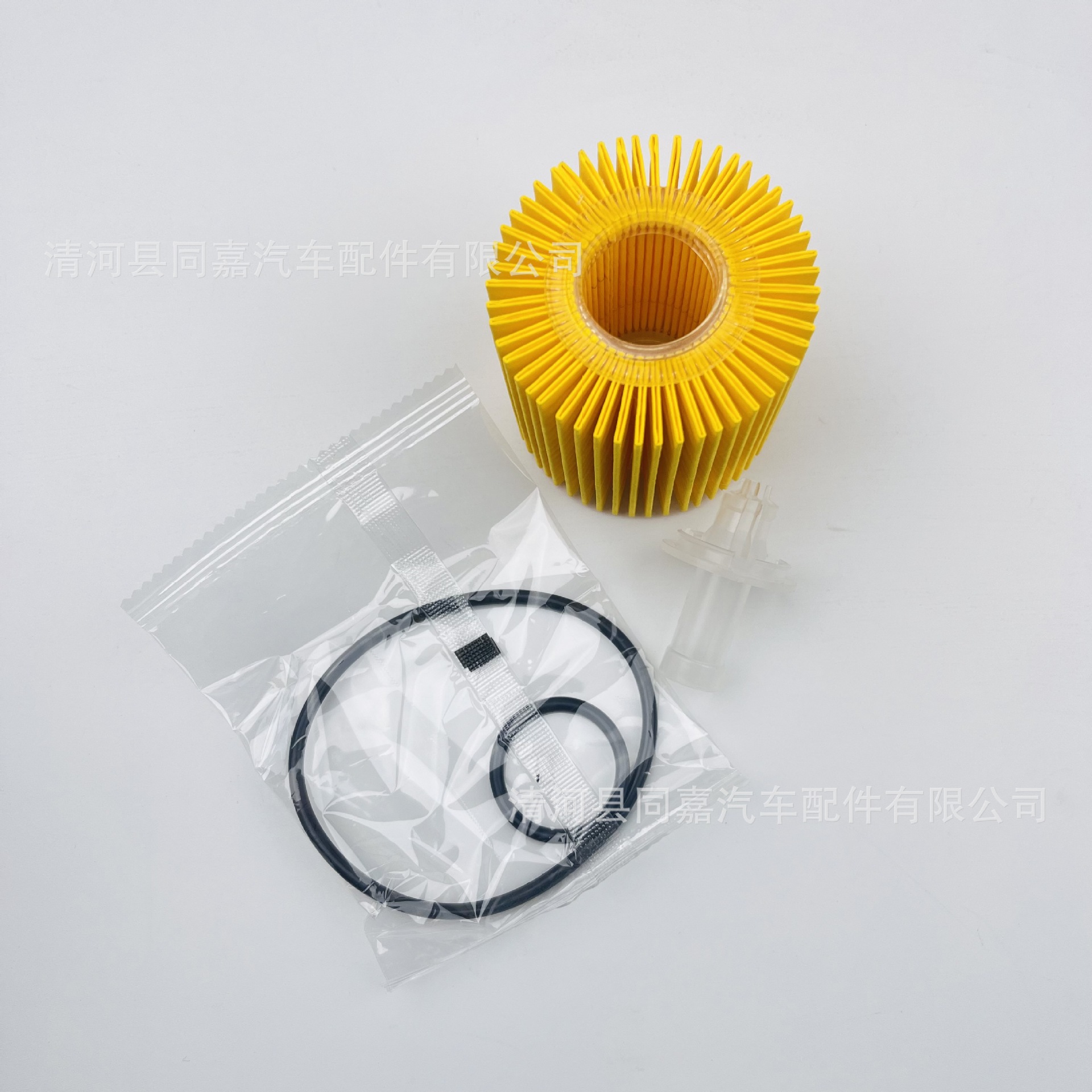 Compatible with RAV4 Highlander 2.5les200 Camry Sena oil filter 04152-31090