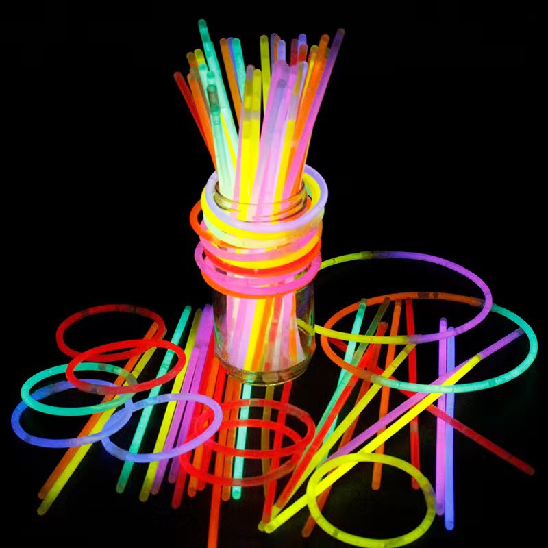 Glow Sticks 50 Barrels of Chemical Liquid Connectors Luminous Concert Night Market Stall Disposable Luminous Sticks