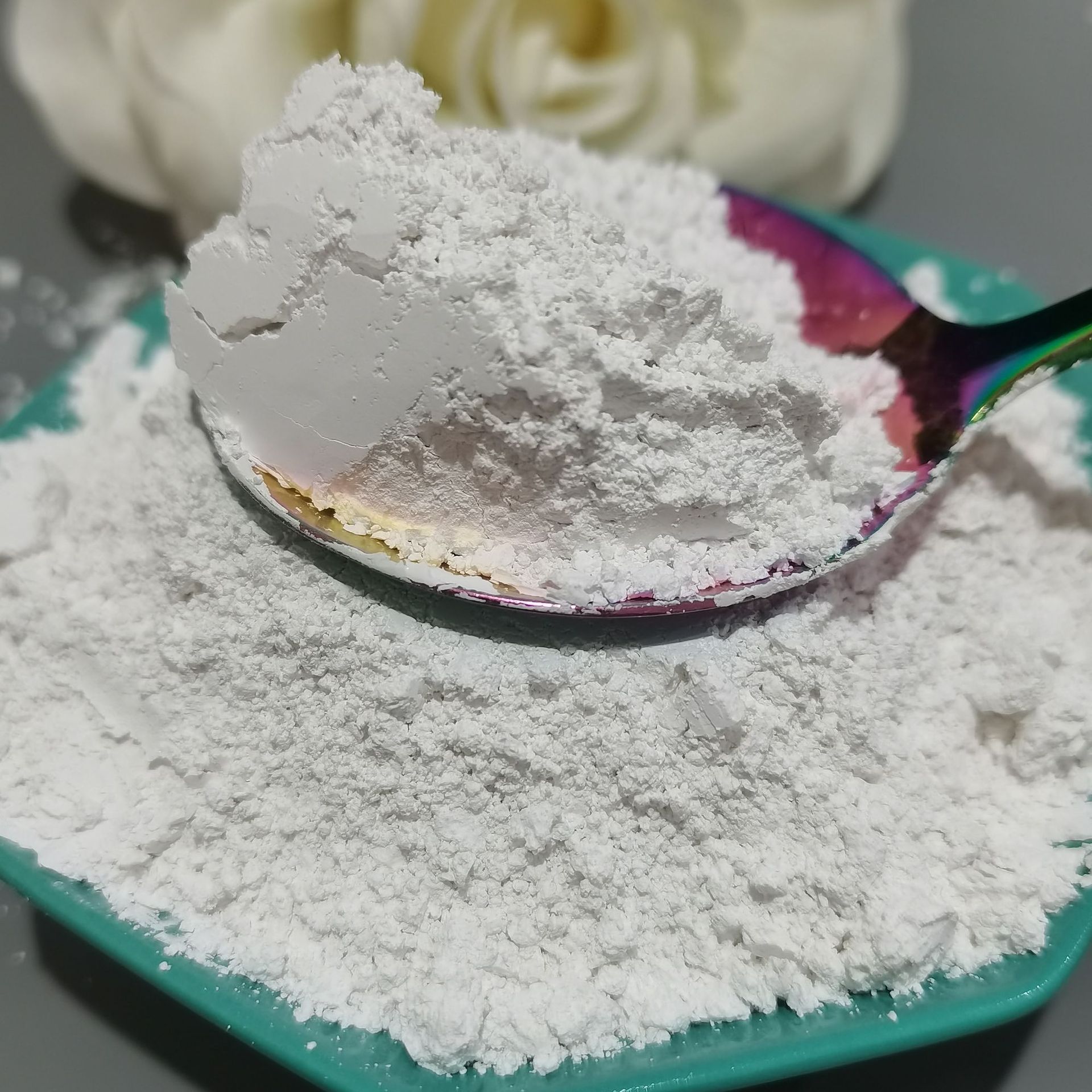 White Graphite Powder Is Available from Stock. Graphite Powder for Conductivity. Graphite for Heat Conductivity. White Conductive Powder