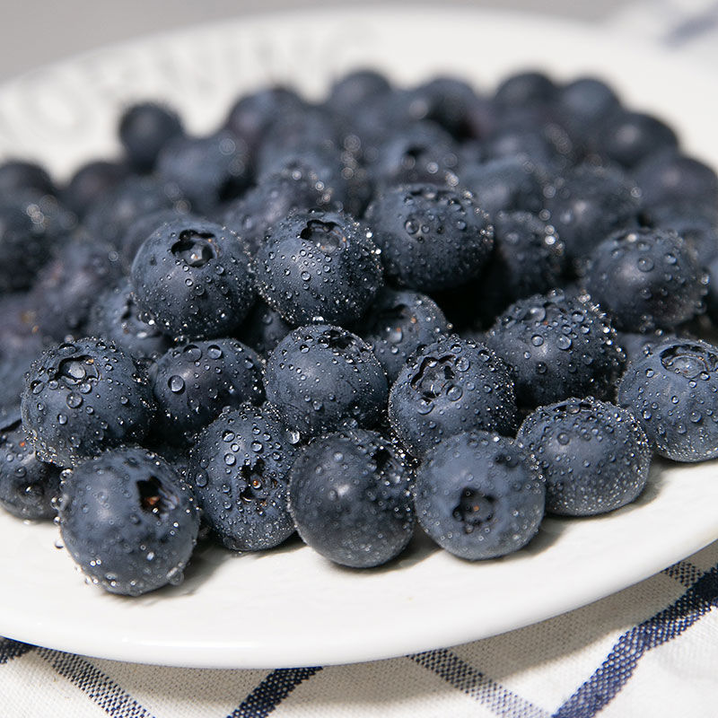 Sf Cold Chain Blueberry Fresh Dandong Large Blueberry Non-Yunnan Yikeberry Baby Auxiliary Blueberry Fresh Fruit