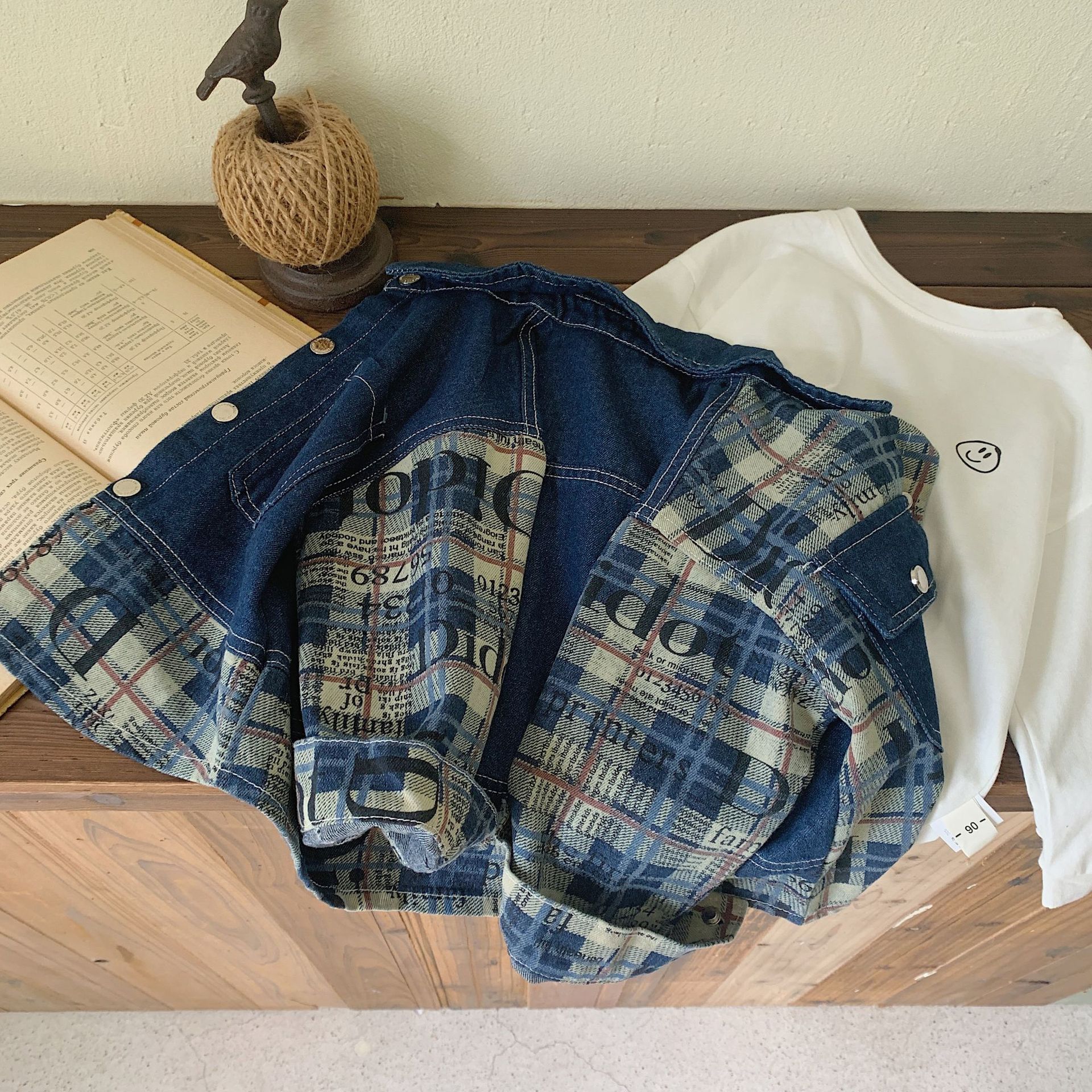 Children's Denim Jacket 2025 Bangcheng Autumn Style Korean Plaid Splicing Denim Shirt for Boys and Middle-Aged Kidsren F0309