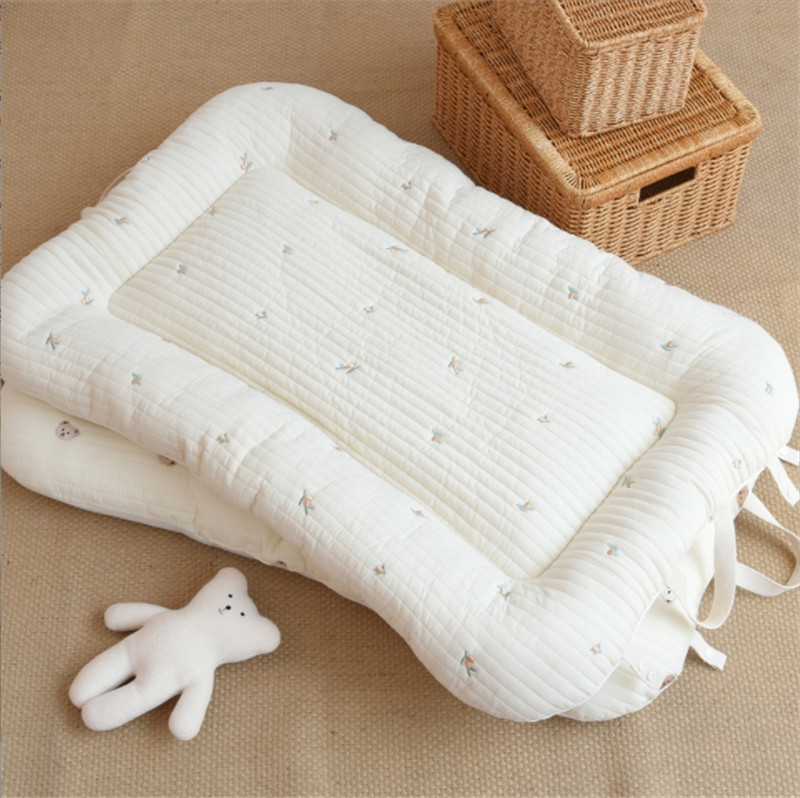 Korean newborn cotton bed mid-bed comfortable portable baby crib foldable multifunctional anti-pressure two-side use