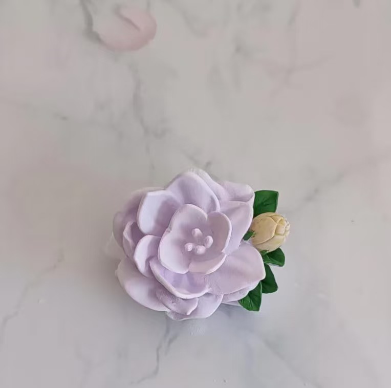 Car Aromatherapy Perfume Car Air Outlet Decoration Girls Flower Car Interior Accessories Customized Diffuser Plaster