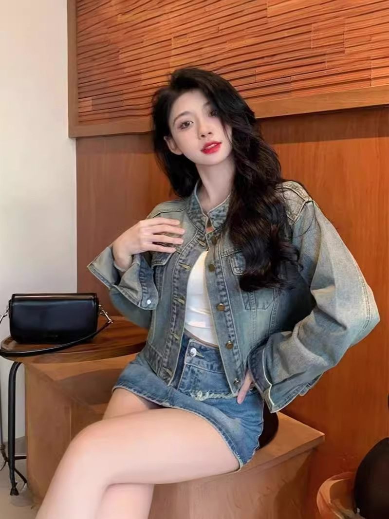Vintage Blue Small Denim Jacket Women's 2024 Spring and Autumn New Design Sense Fashion Slim Look Jacket Women's Trendy