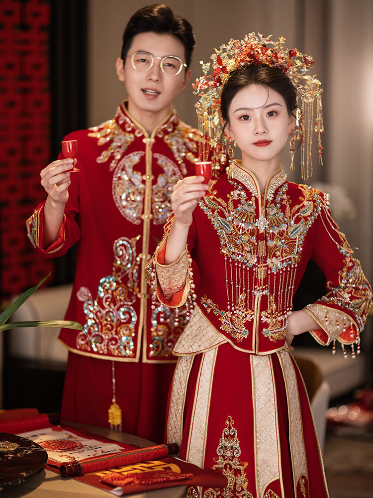 Xiuhe Dress Bride 2025 New Style Heavy Industry Velvet Autumn and Winter Wedding Dress Chinese Style Wedding Dress