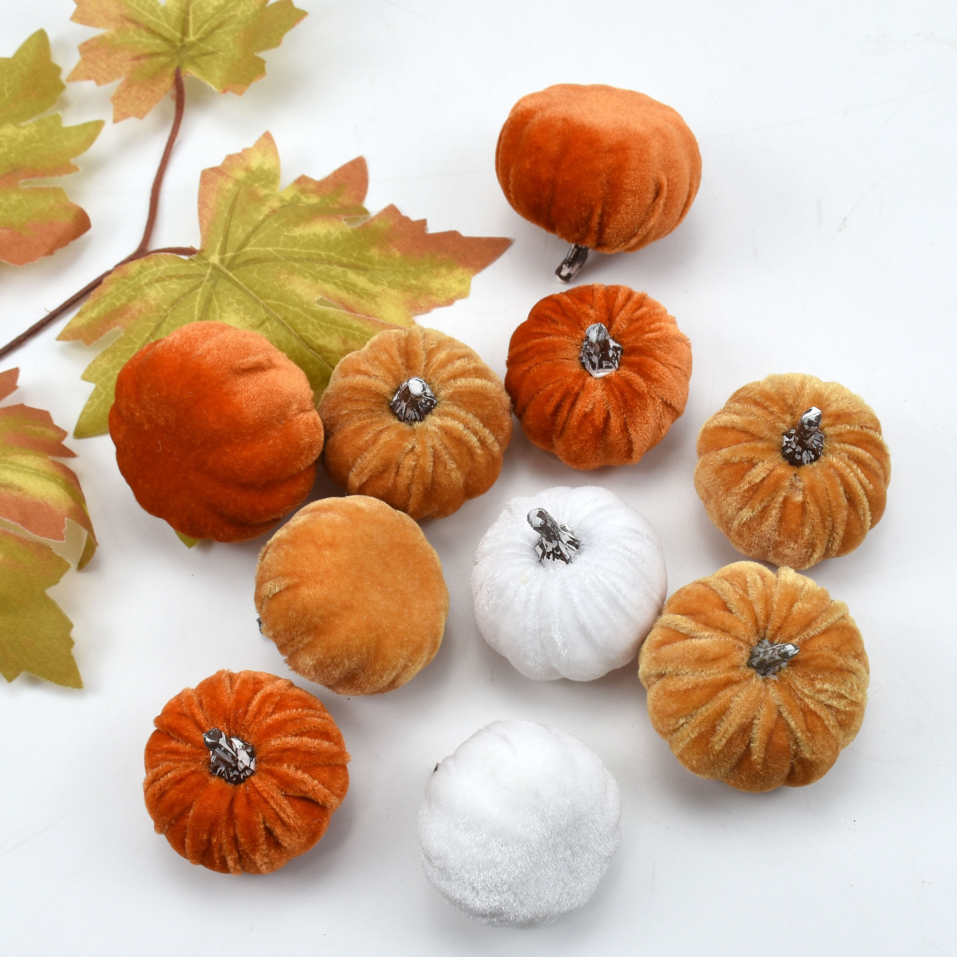 Simulated Pumpkin Autum Thanksgiving Decoration Artificial Foam Pumpkin Harvest Festival Desktop Ornaments Velvet Sling Pumpkin