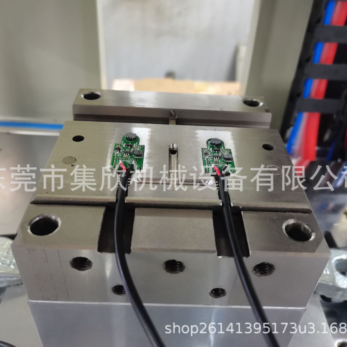 Обработка оболочек для электронных продуктов, литье под давлением низкого давления