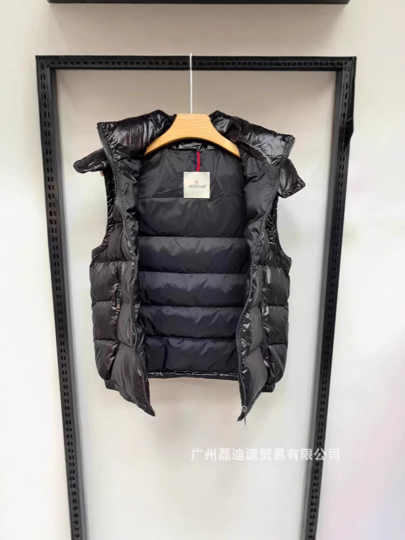 Cross-border European Station Maya Waistel Down Vest Down Hooded Vest for Men and Women Couple's Bright Vest Vest