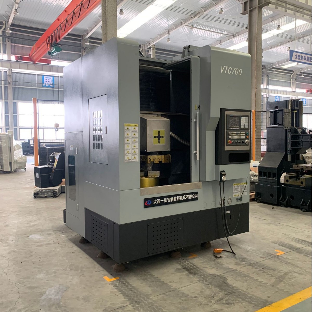 Automobile hub processing lathe high-speed CNC vertical lathe vertical precision brake pad processing CNC lathe economical