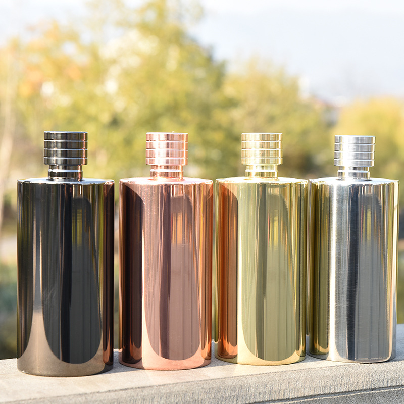 New wholesale 304 stainless steel hip flask outdoor portable cylindrical liquor bottle 1kg 2kg 3kg 5 pack carry-on wine utensils