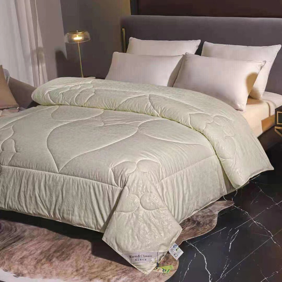 Factory direct summer cool quilt explosions air conditioning quilt activity gift quilt single double gift box summer quilt student quilt