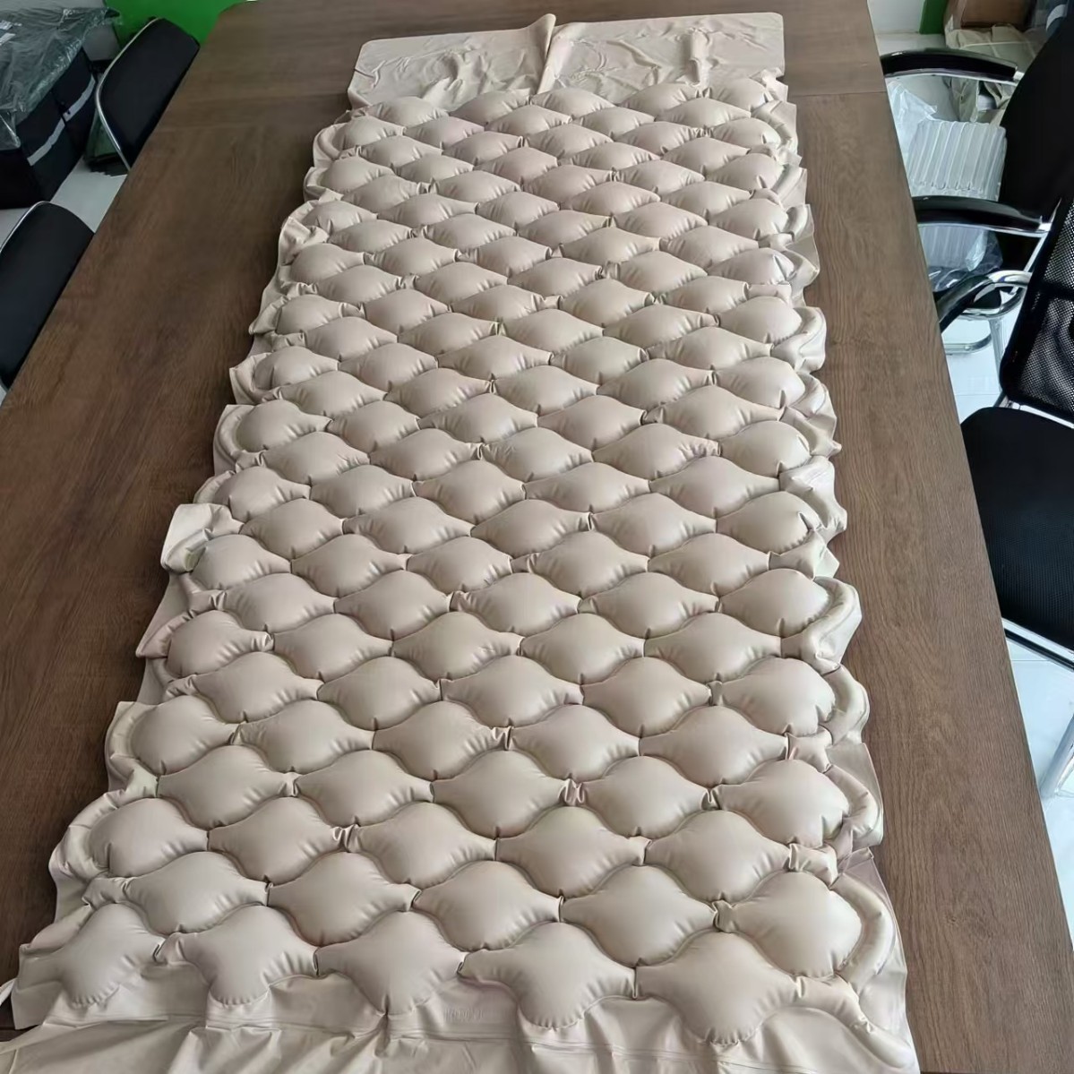 Spherical Anti-Decubitus Air Cushion Fluctuating Decubitus Cushion Elderly Care Inflatable Cushion Household Breathable Cushion Rhombus Inflatable Mattress