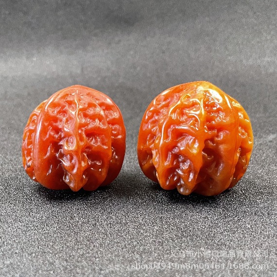 The second generation of beeswax will play mahjong and win money from the pot. Hu Xuepowen will sell the pieces for live broadcast.