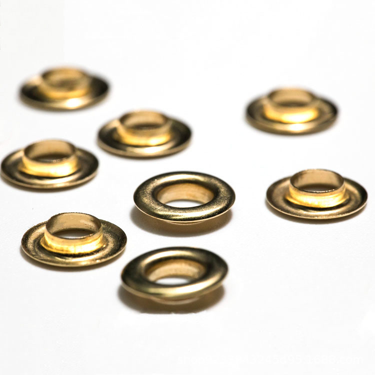 Factory Direct Supply of Metal Eyelets with Round Edges, Eyelet Buckles for Clothing and Bags, Decorative Edge Eyelet Buckles with Complete Types