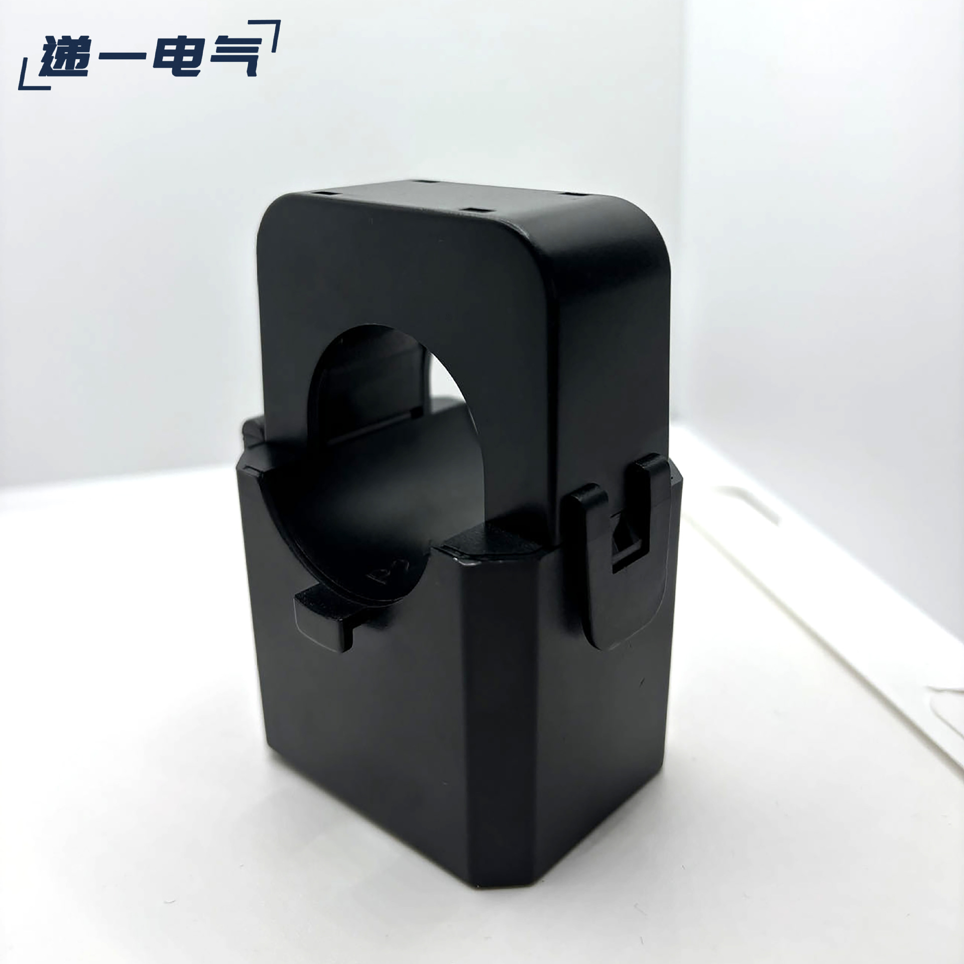 Open Type Current Transformer Open and Close Snap-On 36 Holes 630A