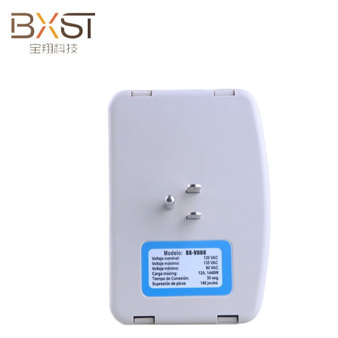 Voltage Protector Socket Type Lightning Protection Refrigerator Air Conditioner Tv Voltage Protector with Indicator Lightning Protection