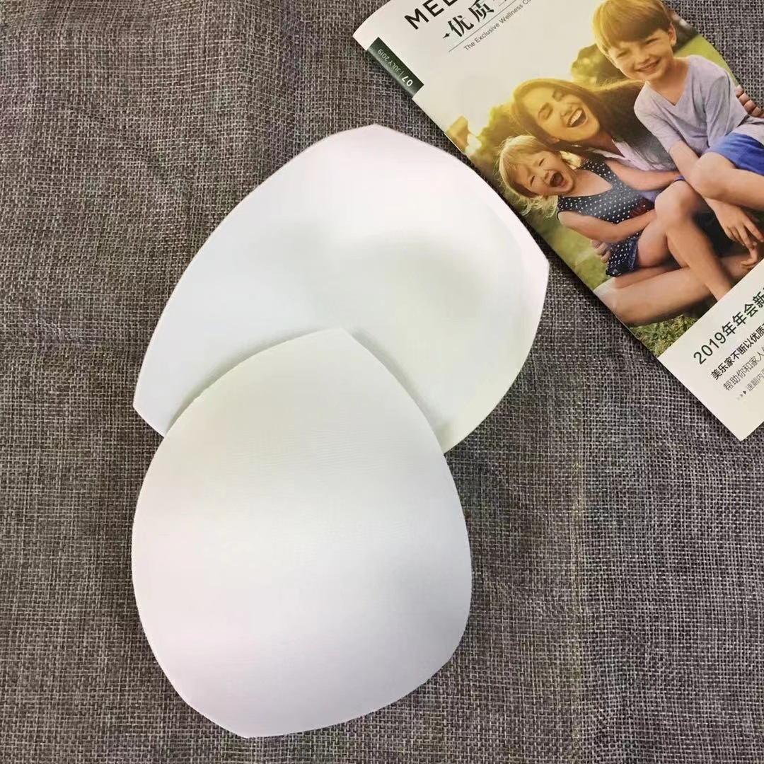 Spot wholesale (1.3cm) for the United States back wrapped chest tube chest split cut corner Cup sponge chest pad insert