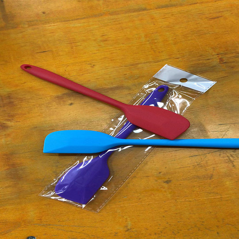 Silicone Spatula Individually Packaged Small and Large Baking Tools Spatula Food Grade All-In-One Soft Spatula Cream Spatula