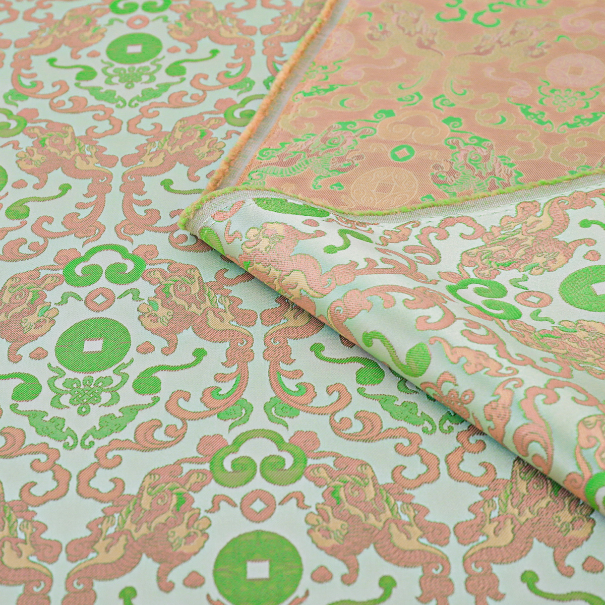 Intangible Cultural Heritage Imitation Song Brocade Flower and Bird Pattern Brocade Jacquard Silks and Satins Fabric to Make New Chinoiserie Han Dynasty Vest Cheongsam Clothing Fabric