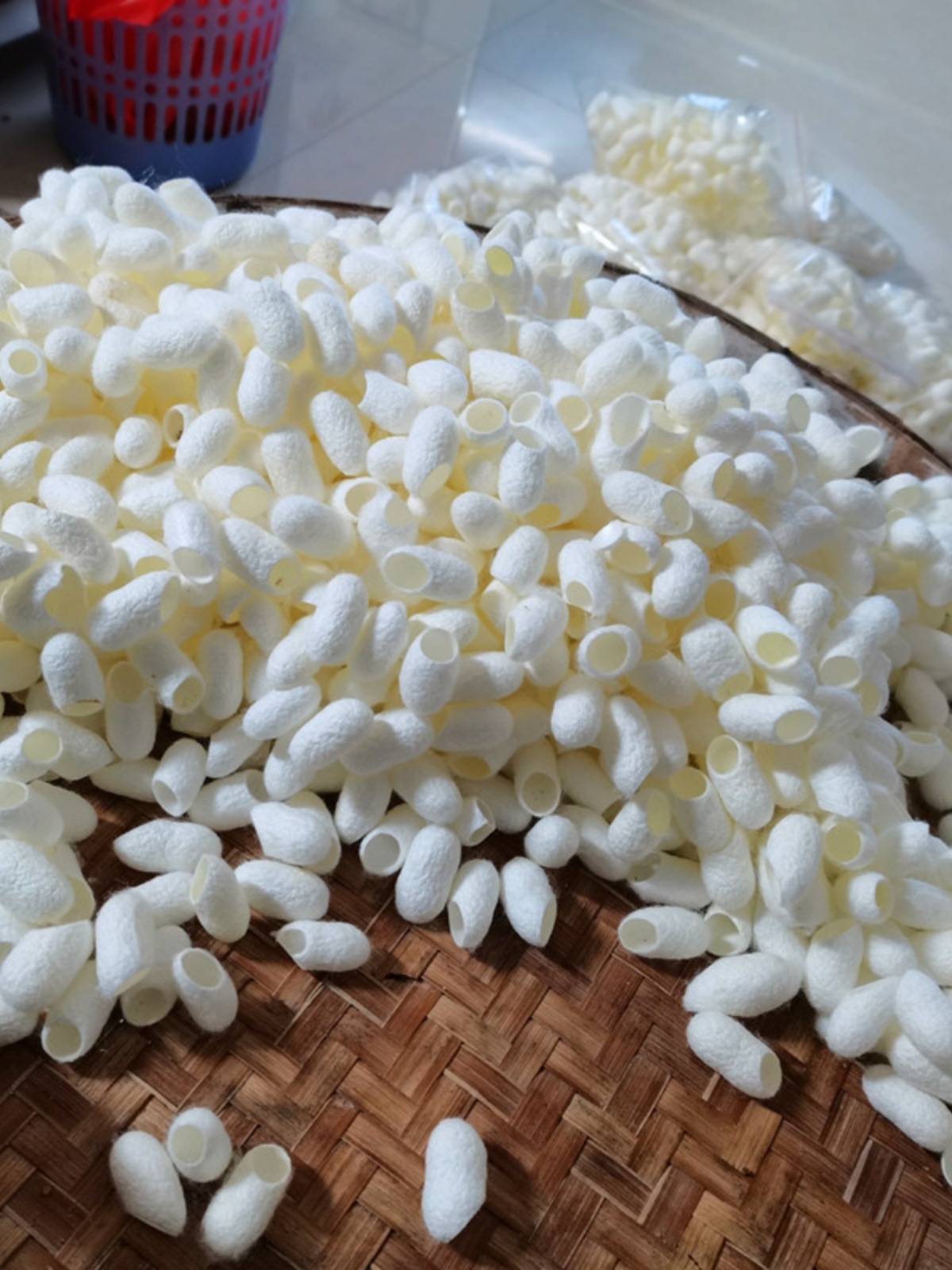 Сырье для шелка, кокон, набор для умывания и приготовления чая, шарик из шелкового кокона, белое мыло ручной работы, шелковое одеяло