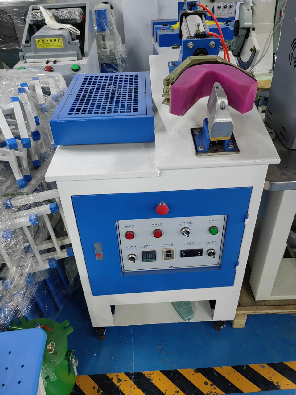 Factory direct upper heel setting machine upper back set pre-soft setting machine with small oven