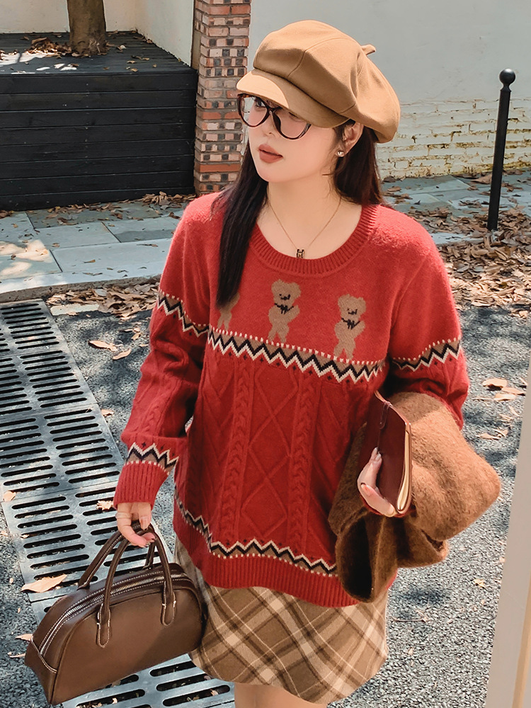 Plus Size Women's Design Bear Top Women's Loose Lazy Knitwear 2025 Winter Fat mm Knitwear 22608