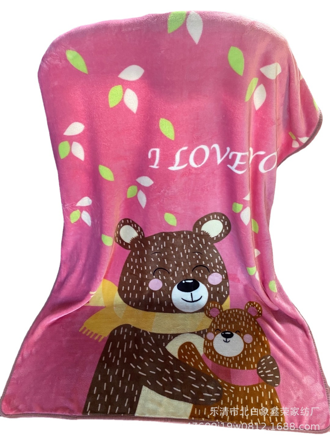 Pet blanket 50*70cm dog blanket KT cat air conditioning blanket coral fleece flannel gift blanket factory wholesale