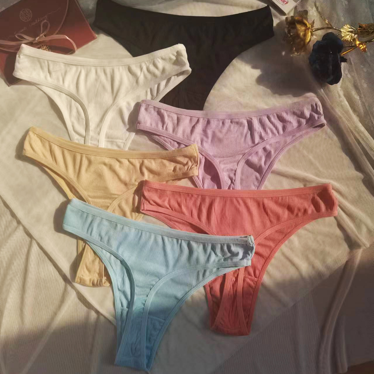 Cross-border hot sale European and American thong sweat-absorbent breathable cotton underwear sports yoga fitness seamless T pants factory direct sales