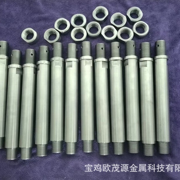 Manufacturers Supply Molybdenum Screws, Molybdenum Bolts, High Temperature and High Hardness Molybdenum Screws, Molybdenum Screws for Vacuum Furnaces