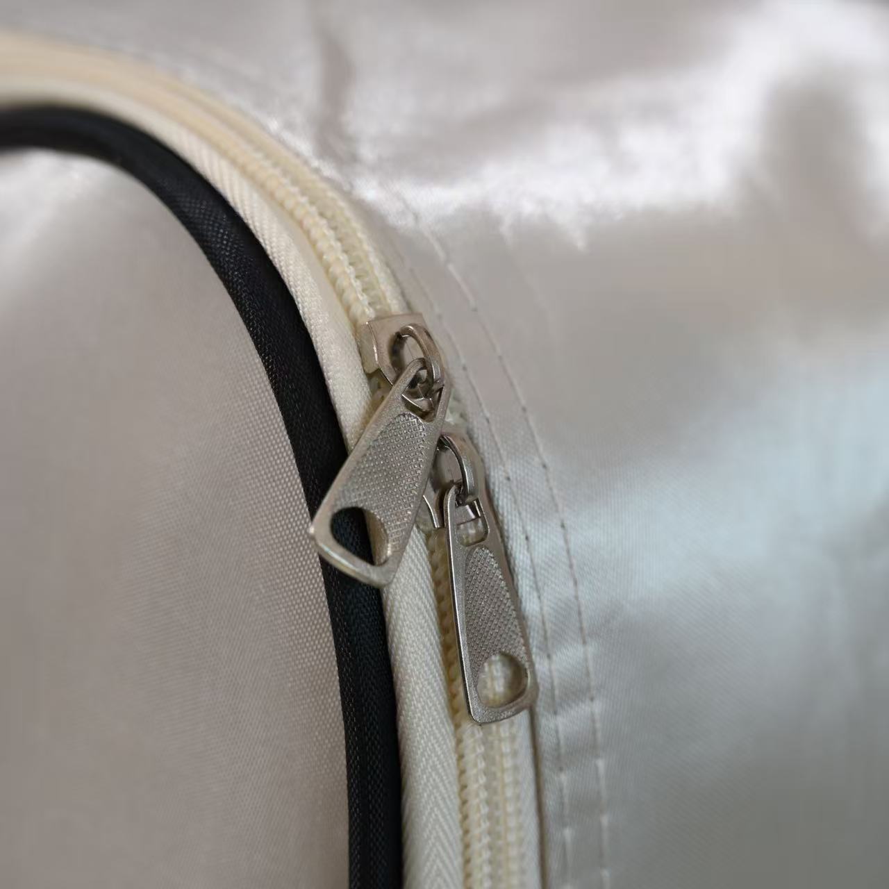 Non-Woven Bags Customized Home Textile Storage Bag Four-Piece Set Mercerized Leather Handbag Quilt Packaging Zipper Bag Wholesale