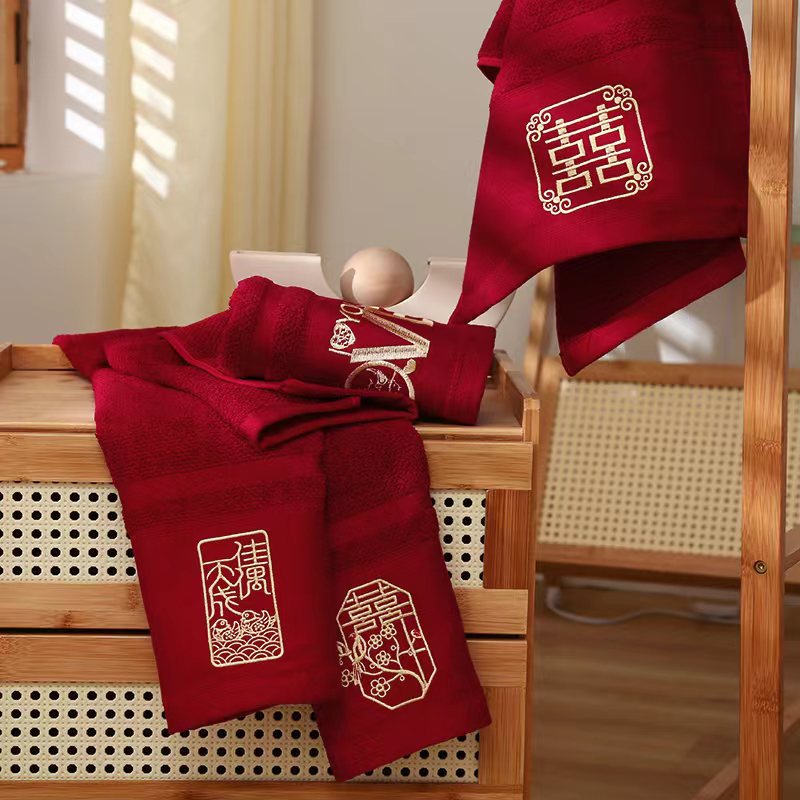 Factory wholesale wedding towel accompanying wine red wedding towel gift towel return gift Hi PA hand gift face towel