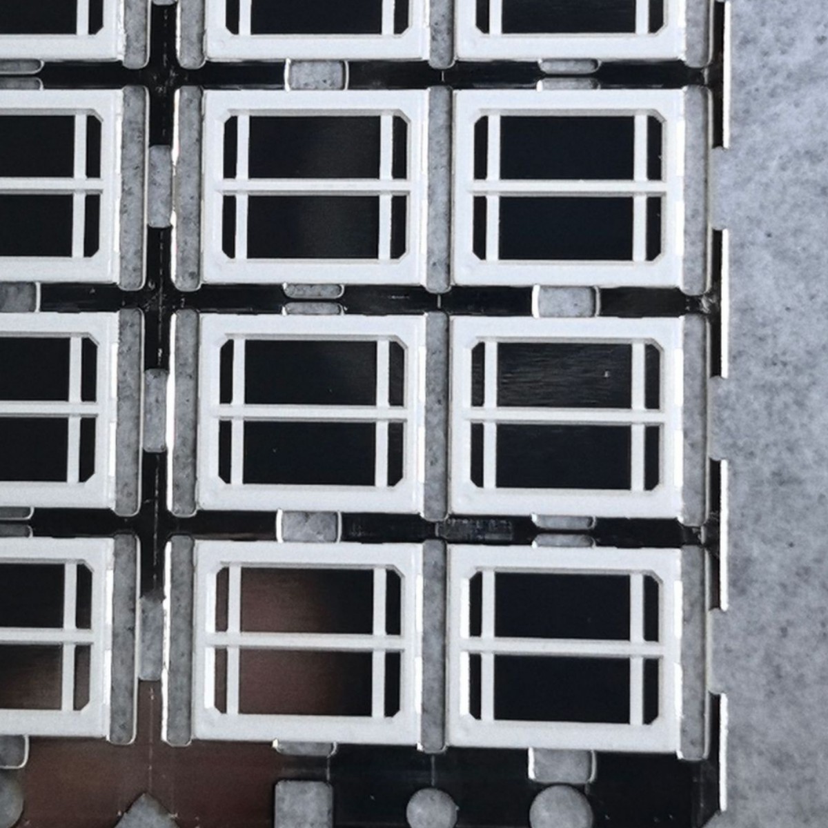 Dongguan Led Bracket Manufacturers Selling 5060-12 Row of Two-Color Car Light Bracket Red Copper Pct Bracket