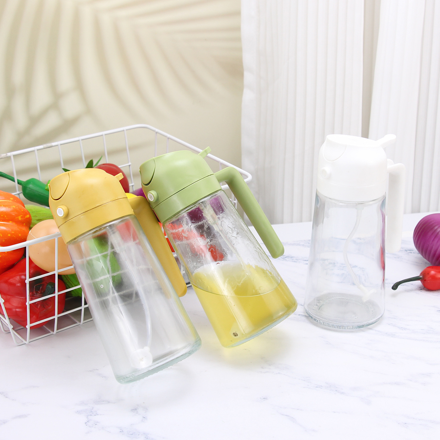 Portable oil injection bottle oil injection pour oil two-in-one household kitchen glass oil spray pot fat reducing oil spray pot artifact