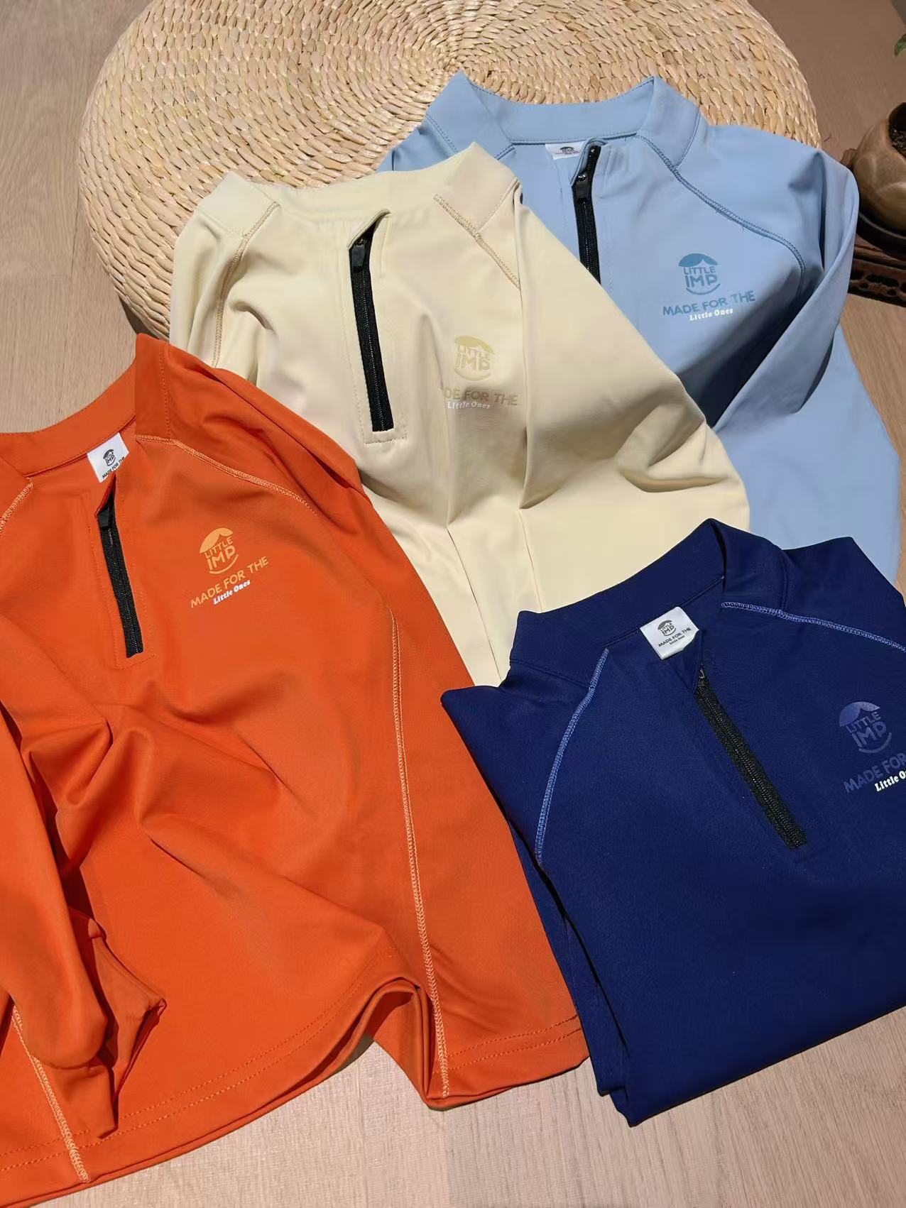 Спортивная футболка с длинным рукавом для мальчиков и девочек 2025 года