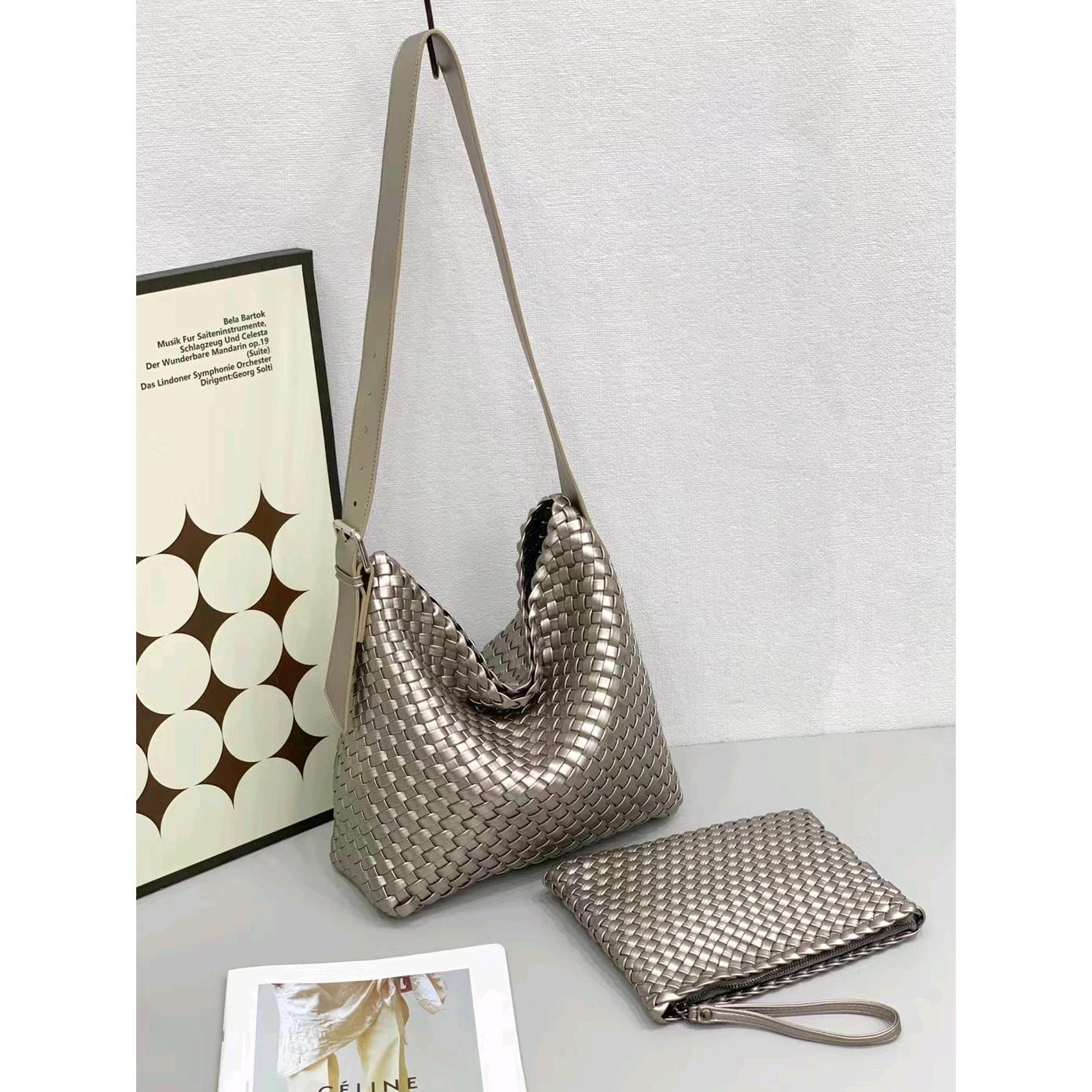 Pure Hand Woven Large Capacity Tote Underarm Bag Women's New Fashion Commuter All-match Wide Shoulder Bucket Crossbody Bag