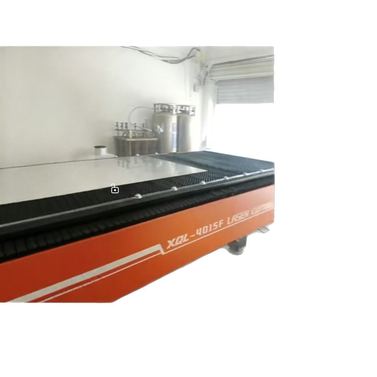 Fiber Laser Cutting Machine Processing 1500 Watts 3000 Watts Two Sets