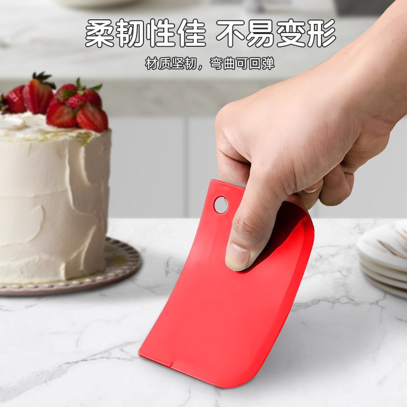 Baking cream scraper three-piece plastic noodle cutter PP cake cream scraper rice rolls scraper tooth scraper