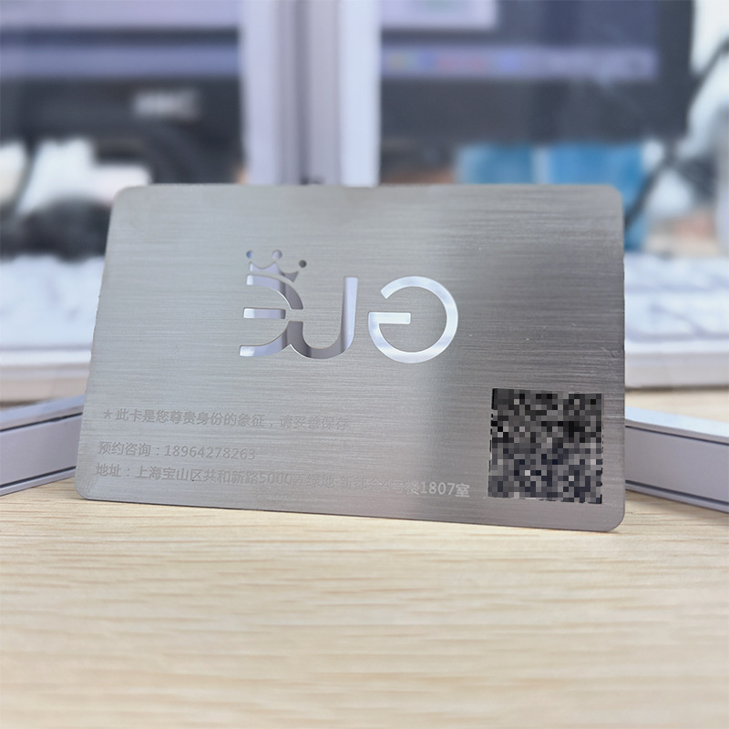 2025 New Personal Business Card Production Creative Card Metal Bronze Medal Personalized Design Business Card Cut Out Design