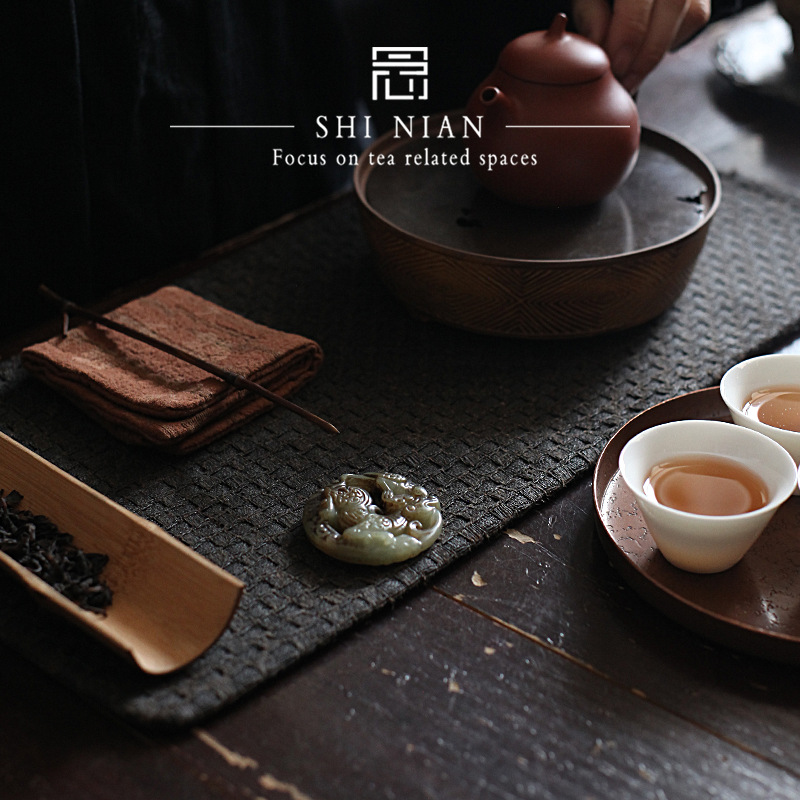 Antique Jade Cover for Placing Jade Carvings, Stationery, Tea Props, Ornaments, and Decorative Imitation Antique Jade Pendants