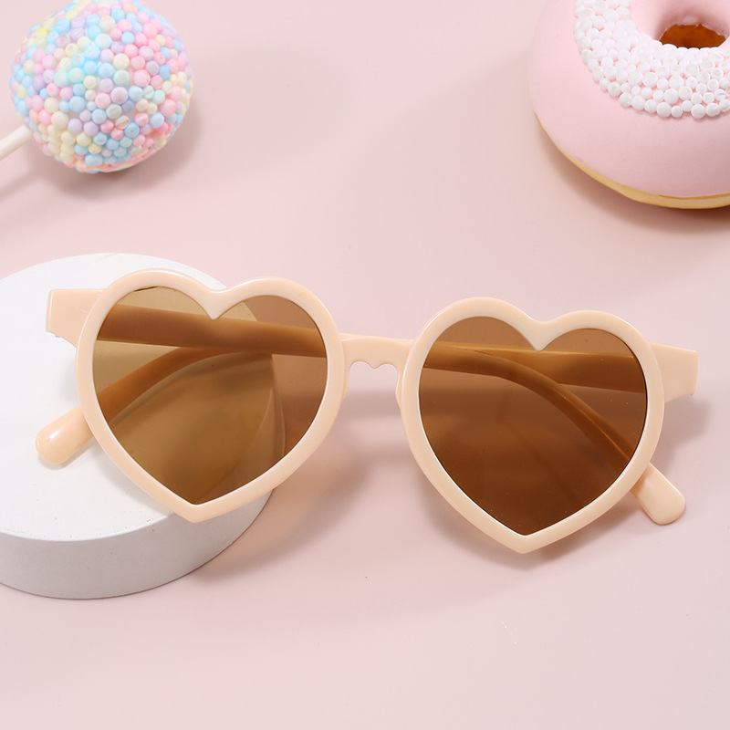 New Fashion Children's Sunglasses All-match Candy Color Boys and Girls Sunglasses Love UV Protection Baby Glasses