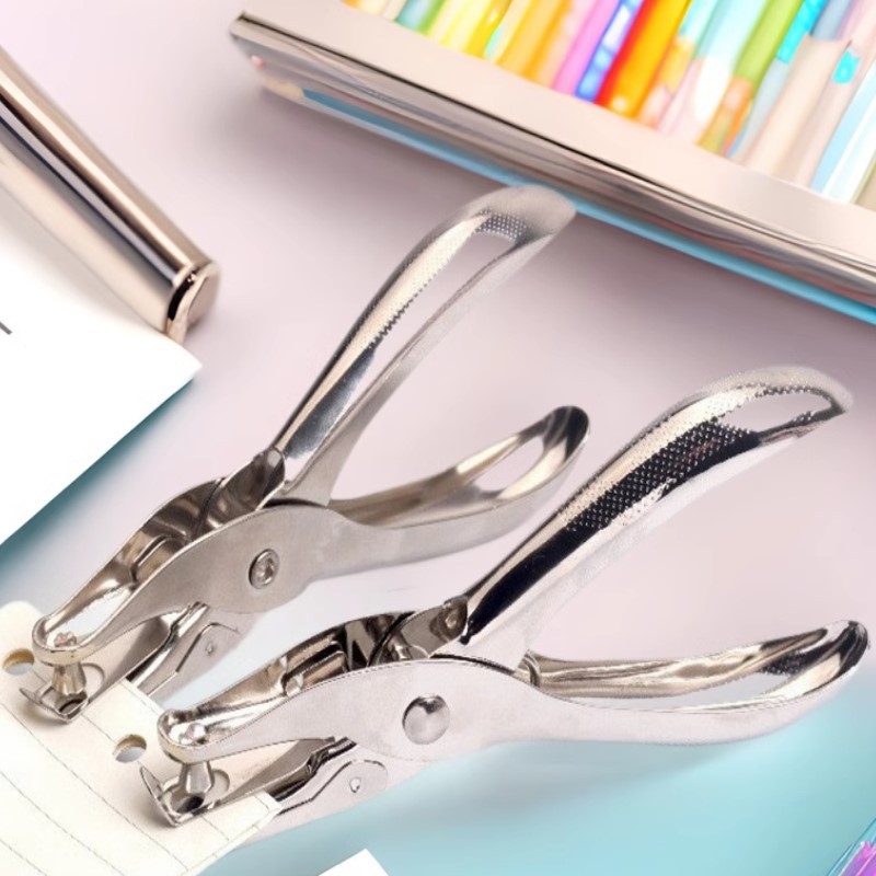 Office hand-held metal round aperture 6mm hole punching pliers hole punching machine paper punching machine boxed hole punching machine wholesale