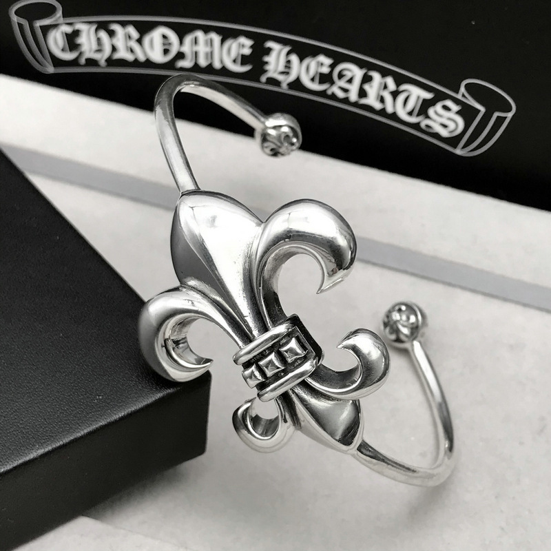 European and American Fashion 925 Sterling Silver Personalized Retro Thai Silver Bracelet Punk Cross Ship Anchor Open Bracelet for Men and Women