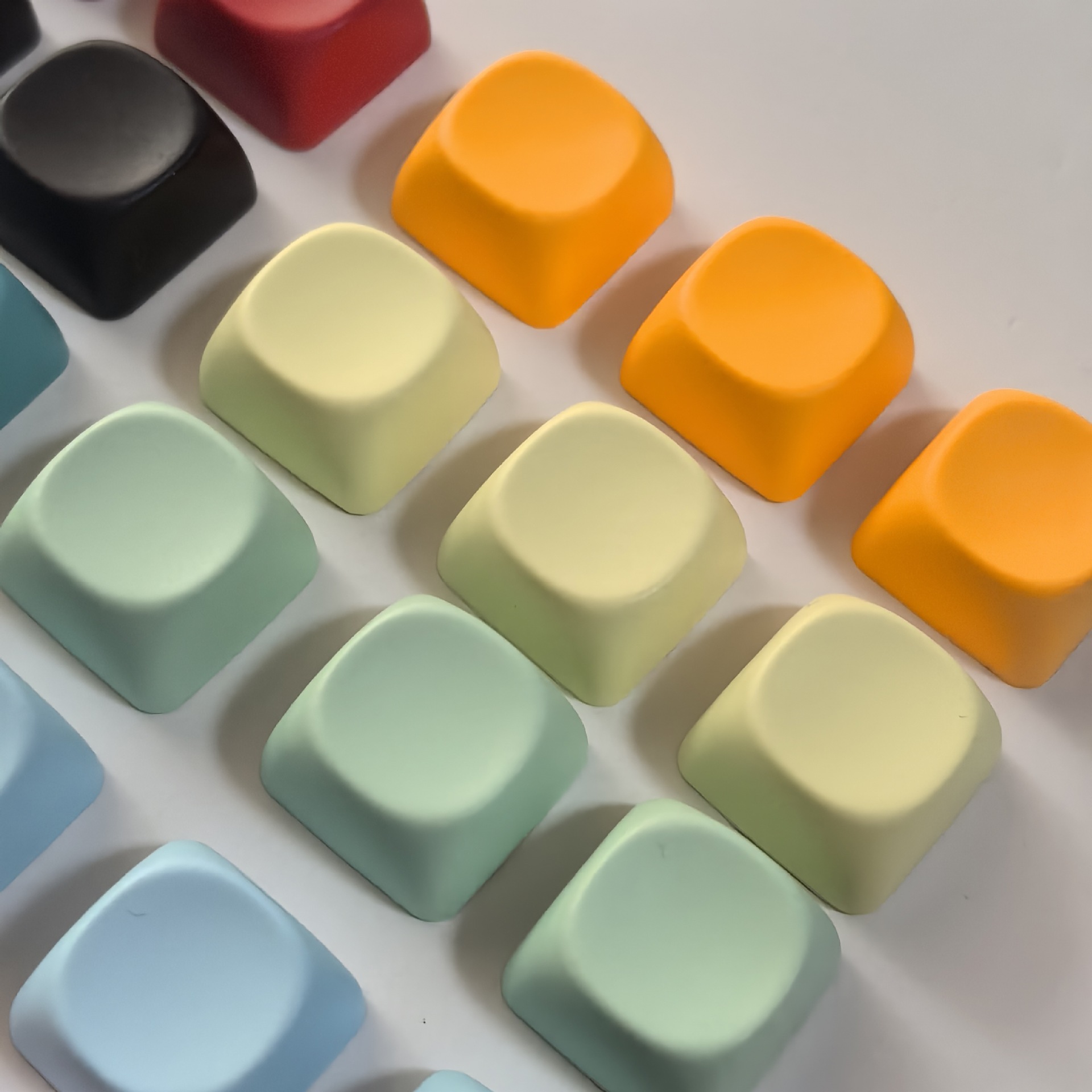 Multi-Color Keycaps Moa Height Pbt Material Cross Replacement Key Customized Keycaps Customized