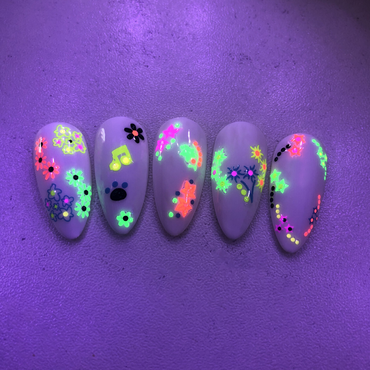 Color nail stickers for boys and girls Cai Xukun nail stickers cute flowers butterfly small pattern nail stickers wholesale
