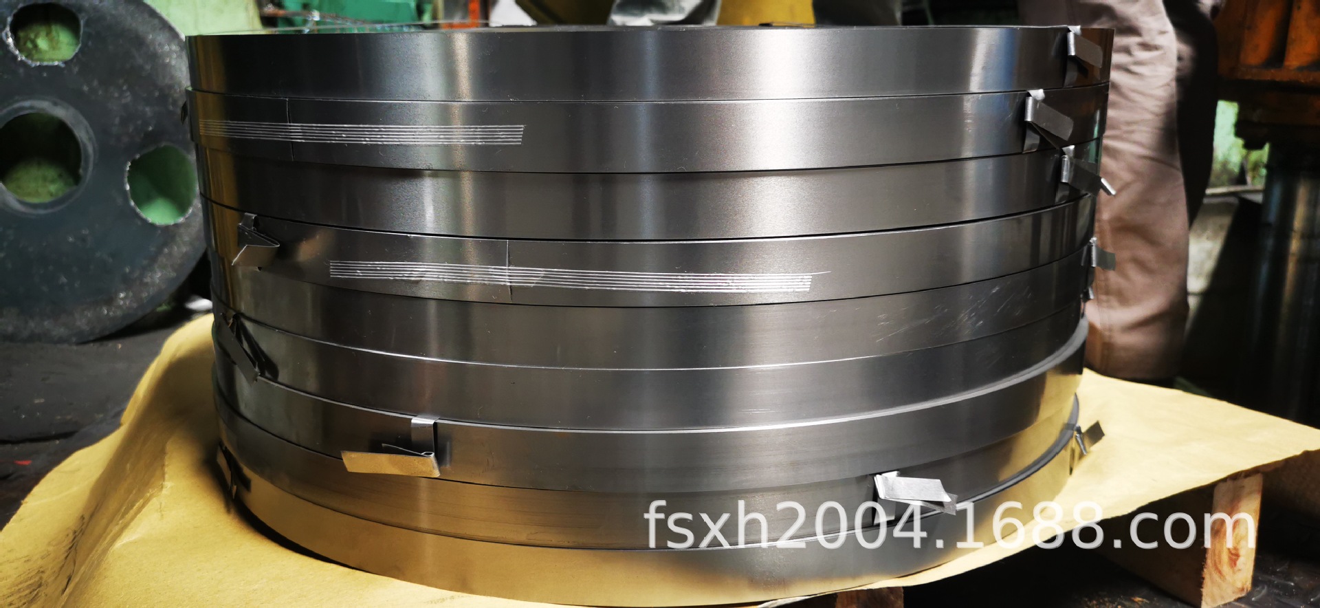 Baosteel Liugang Steel Plant Cold Rolled Steel Sheet Double Light Steel Sheet Electric Hot Galvanized Electrolytic Steel Sheet Galvanized Steel Strip