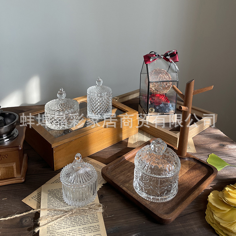 Crown Embossed Creative Glass Jar Crystal Vintage Coffee Glass Candy Jar Cup with Lid Jewelry Cotton Swab Storage Jar