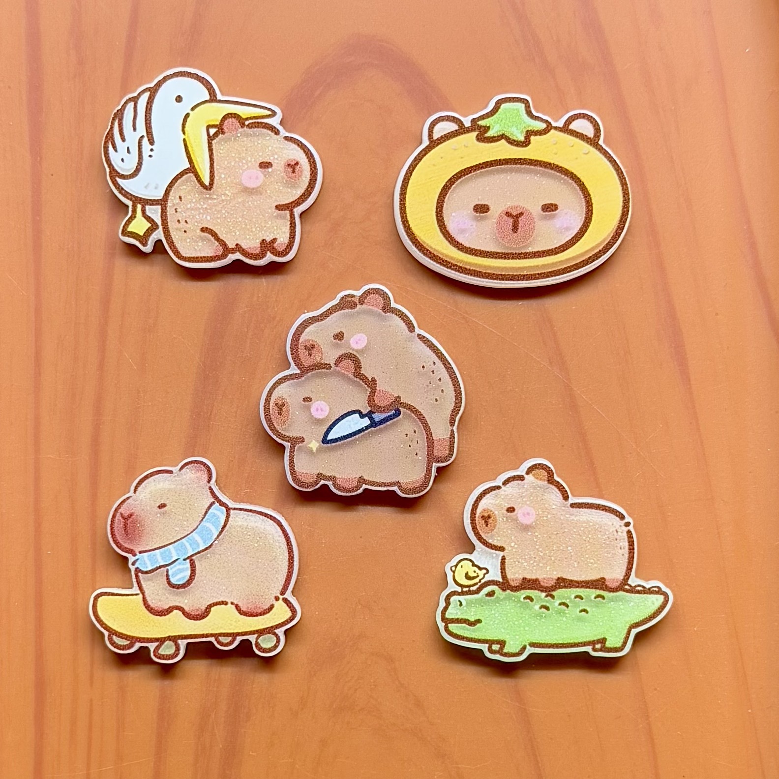 Acrylic cartoon cute kapibala acrylic diy decorative gift ins capybara student girlfriends couple emblem