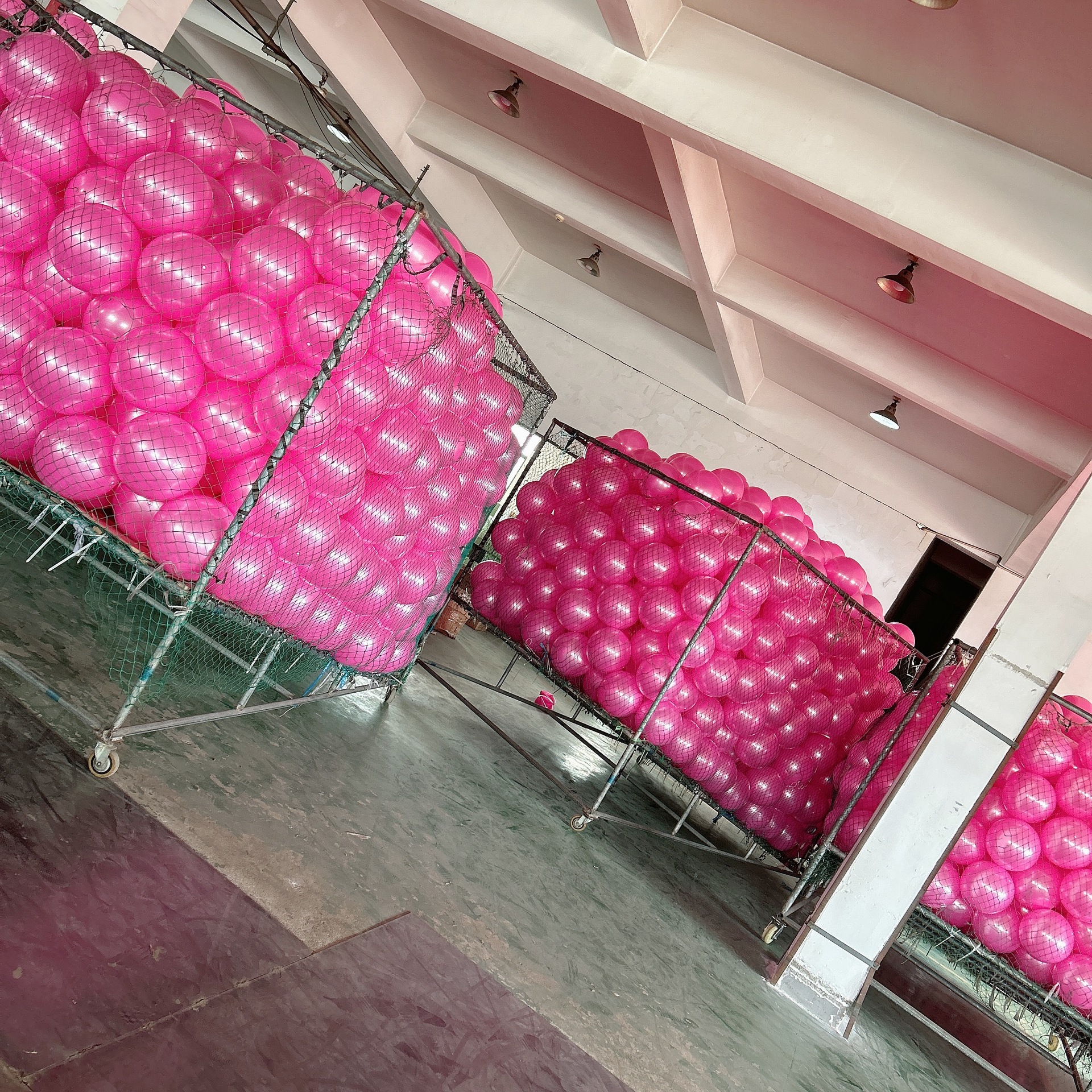 Pvc Thickeneded Explosion-Proof Yoga Ball Sports Fitness Balance Ball Strength Training Gymnastics Ball Dance Massage Ball Wholesale